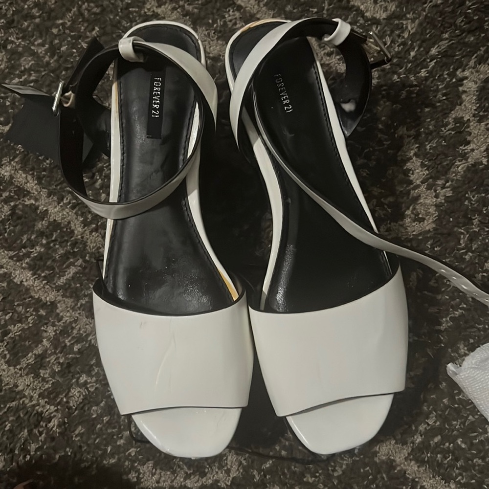 Never worn forever 21 white sandal with wedge
